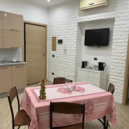 La Casa Di Clhoe فندق مبيت وإفطار باري