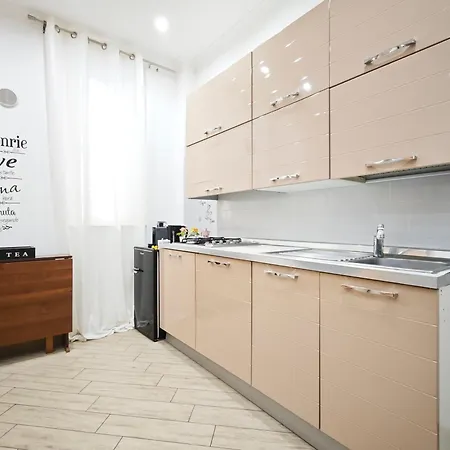 La Casa Di Chloe Bed & Breakfast Bari