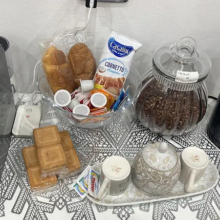 La Casa Di Clhoe Nocleg ze śniadaniem Bari