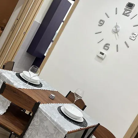 La Casa Di Clhoe Couette-café *